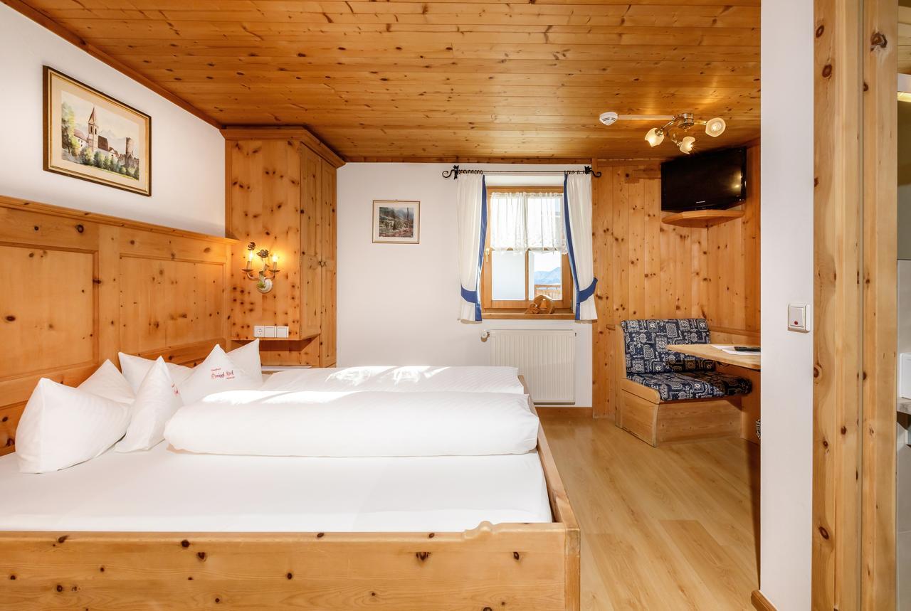 Hotel Anigglhof à Malles Venosta Extérieur photo