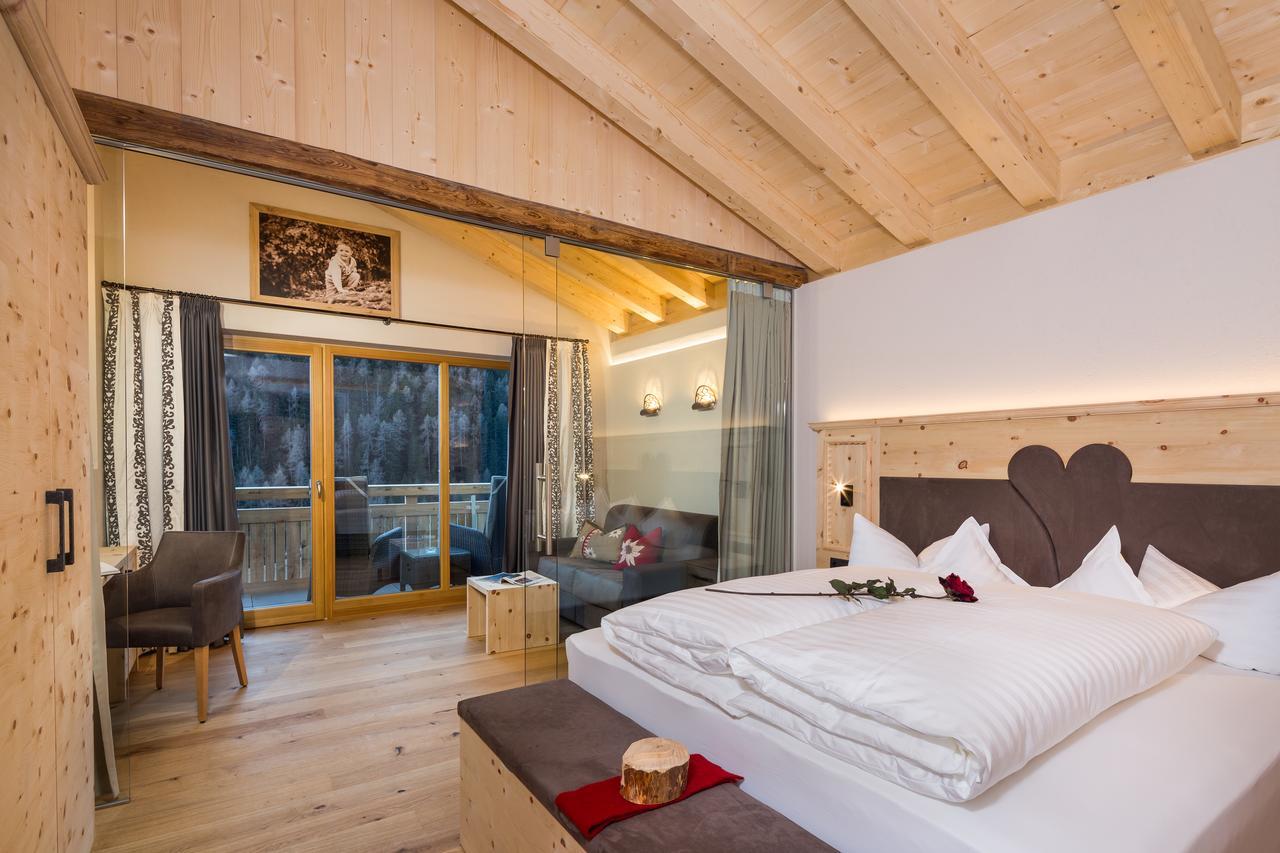 Hotel Anigglhof à Malles Venosta Extérieur photo