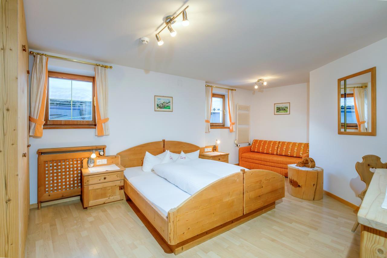 Hotel Anigglhof à Malles Venosta Extérieur photo